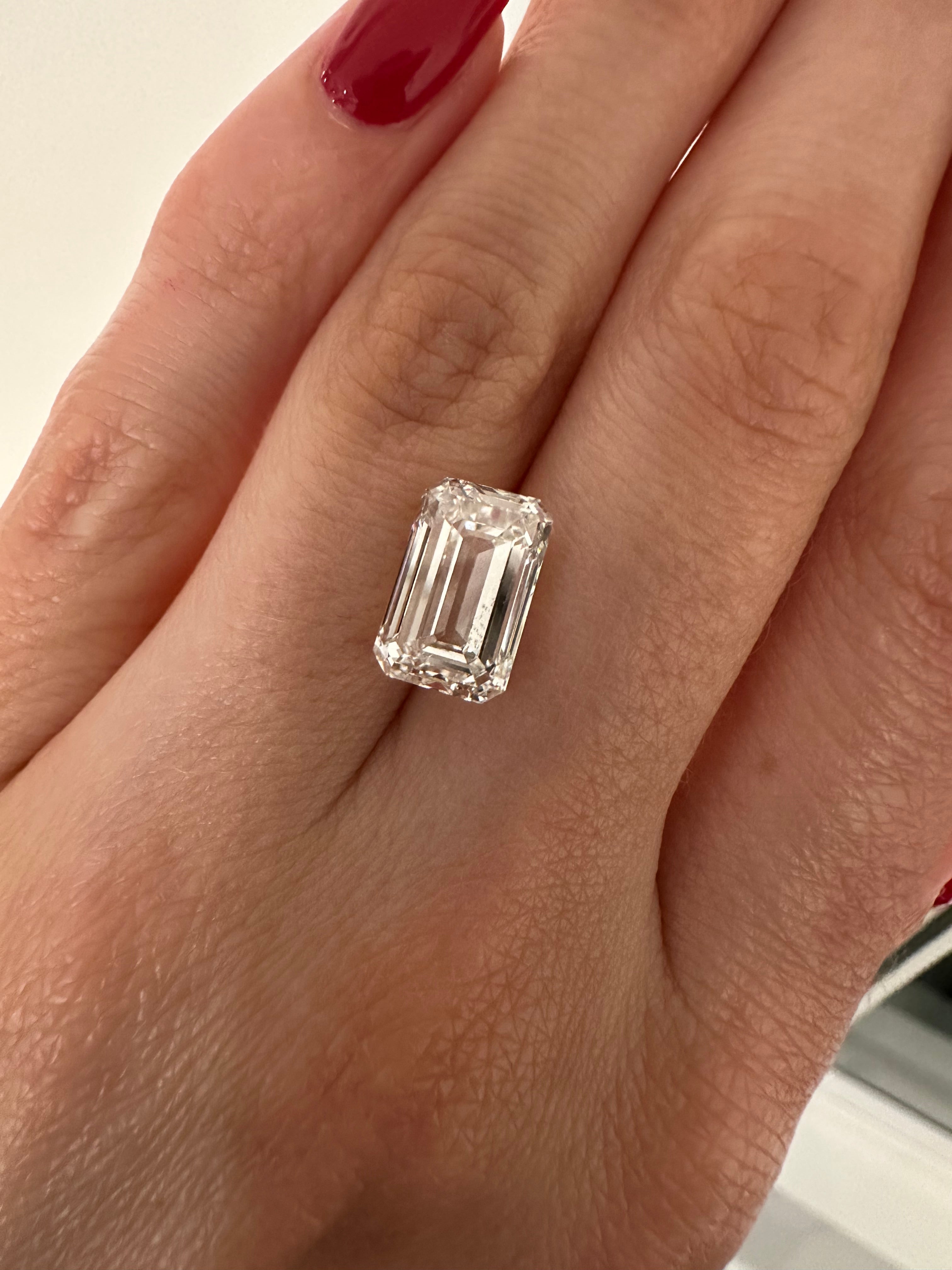 4.51 CARAT EMERALD CUT LAB DIAMOND