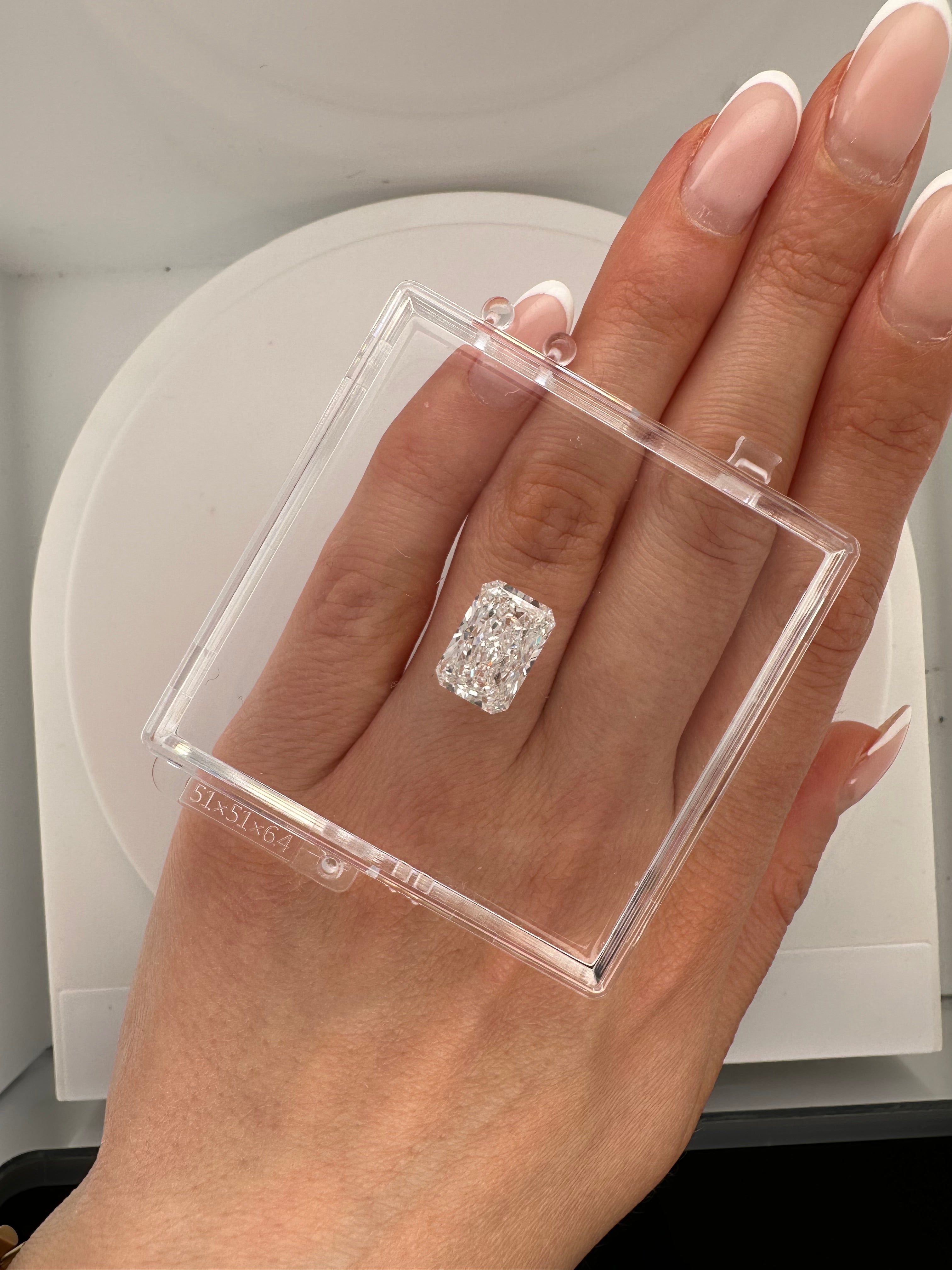 5.00 CARAT RADIANT LAB DIAMOND