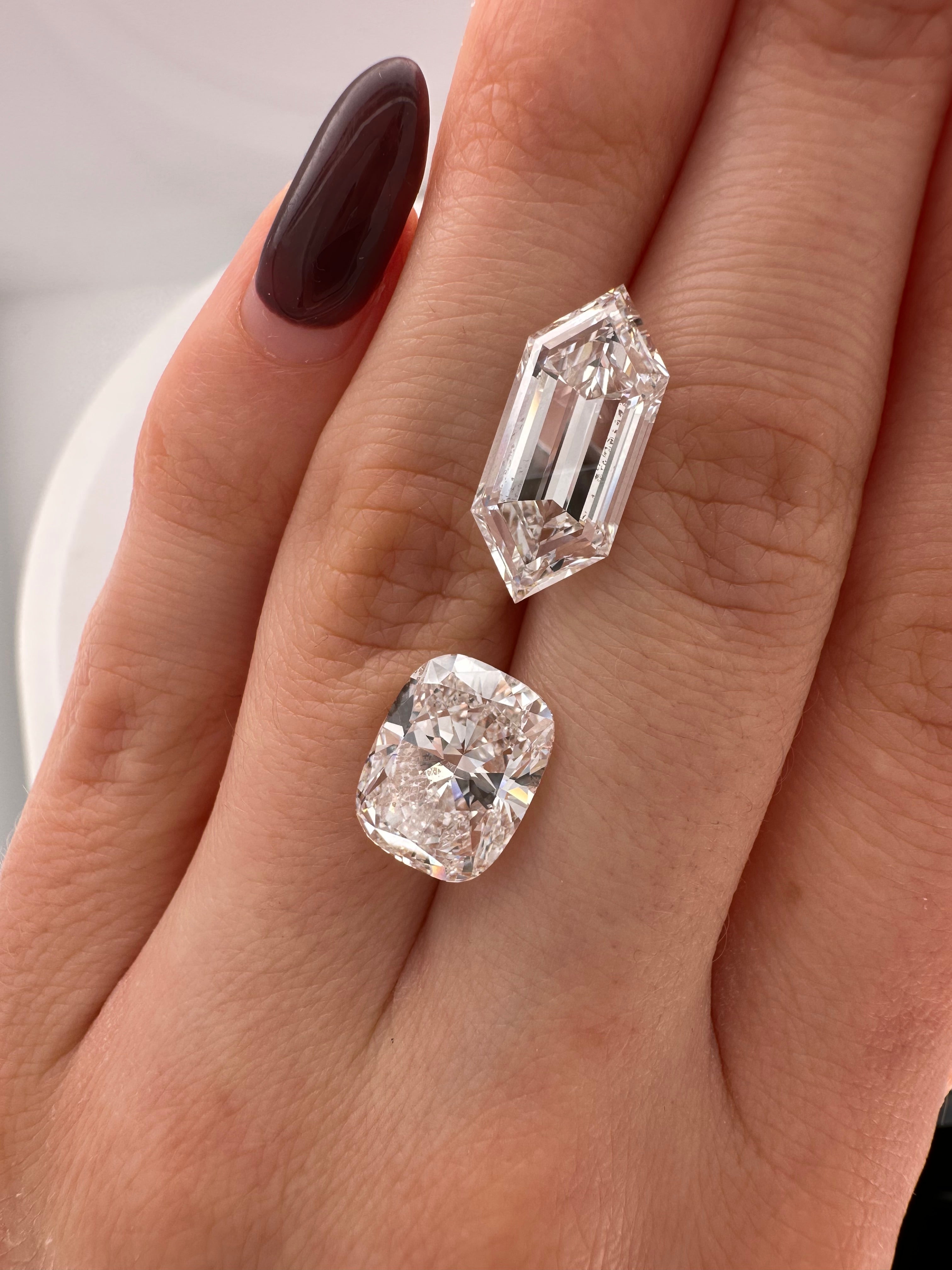 5.04 ELONGATED HEXAGON LAB DIAMOND