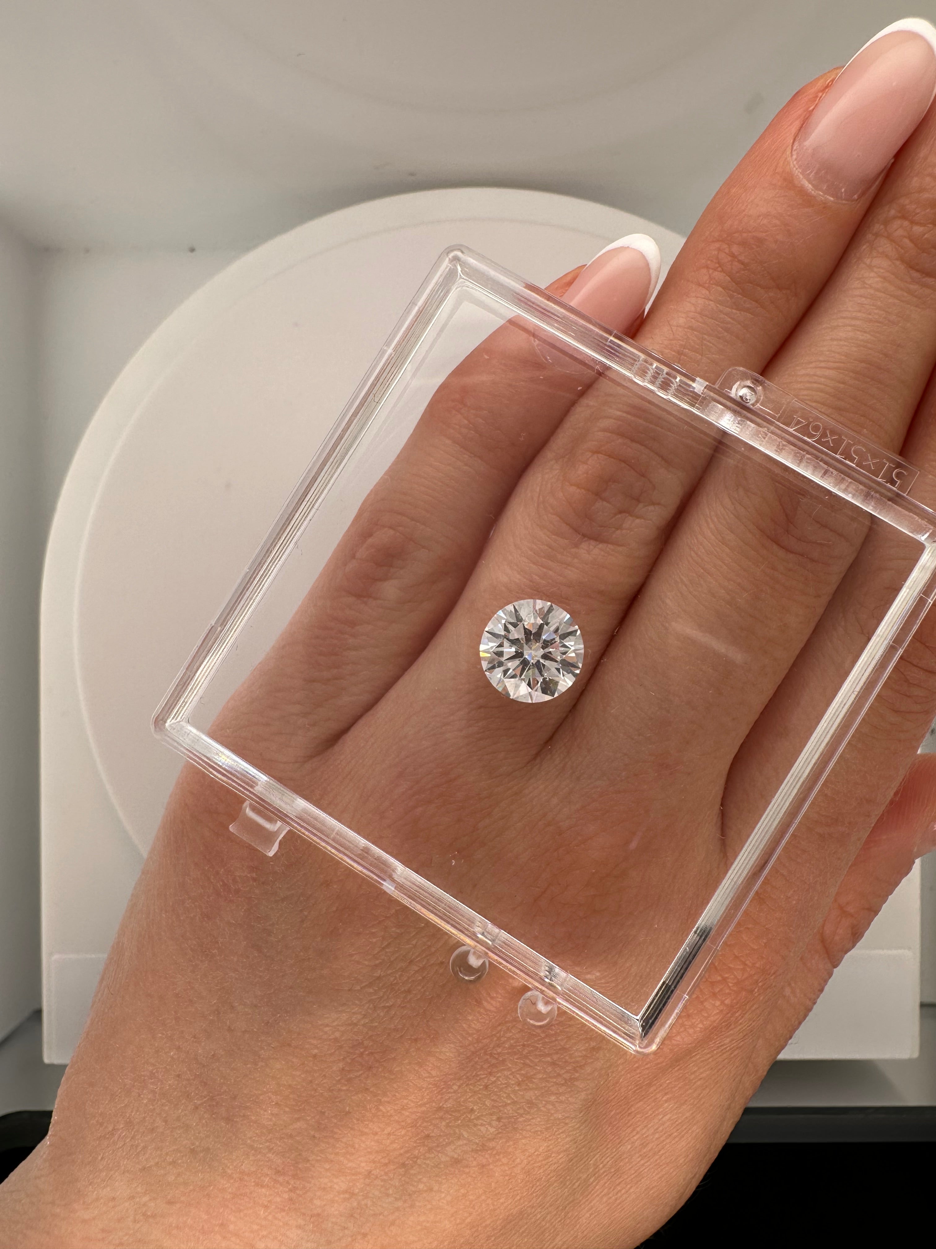 3.04 CARAT ROUND LAB DIAMOND