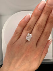 4.08 CARAT RADIANT CUT LAB DIAMOND