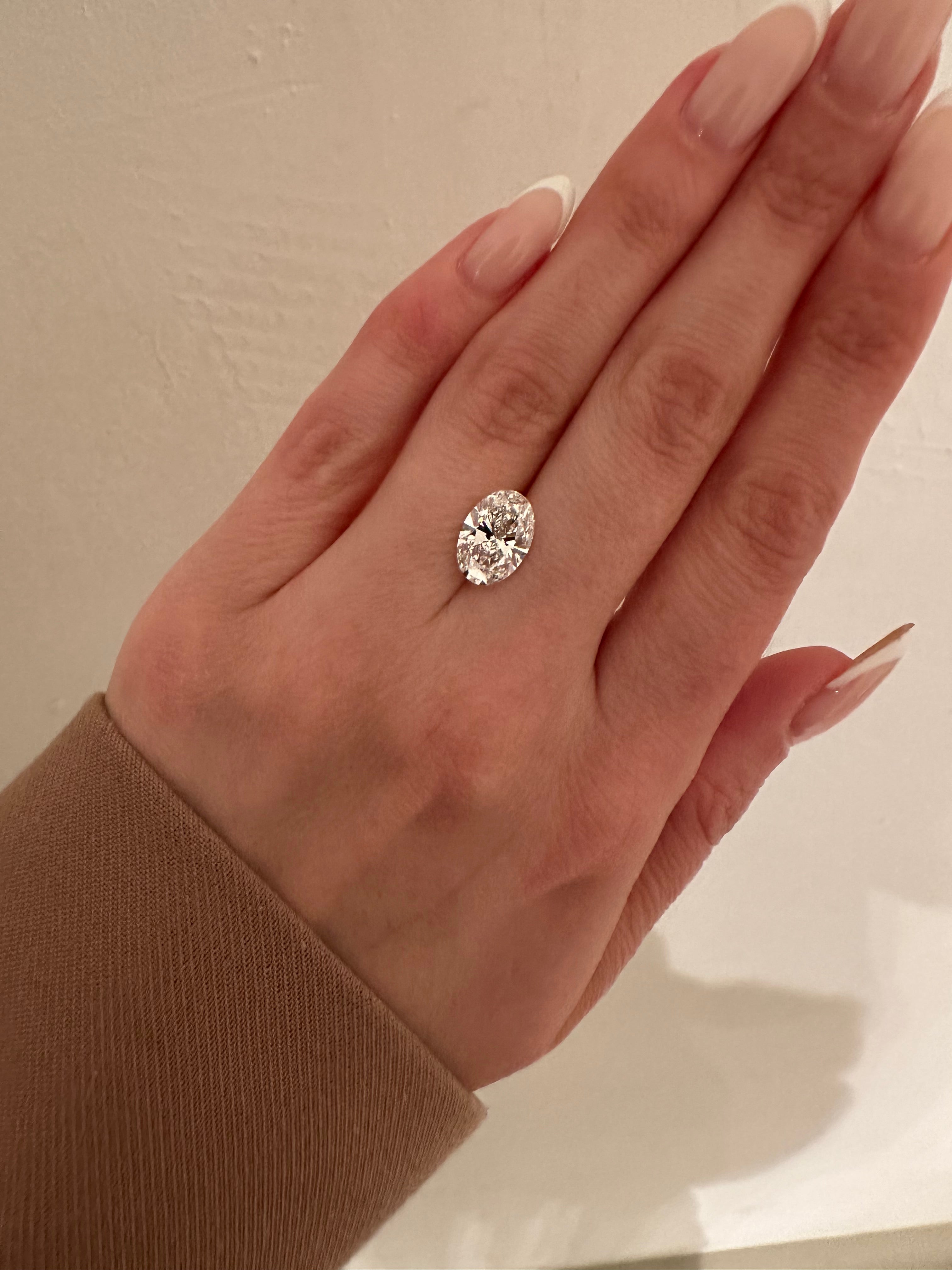 2.58 CARAT OVAL LAB GROWN DIAMOND