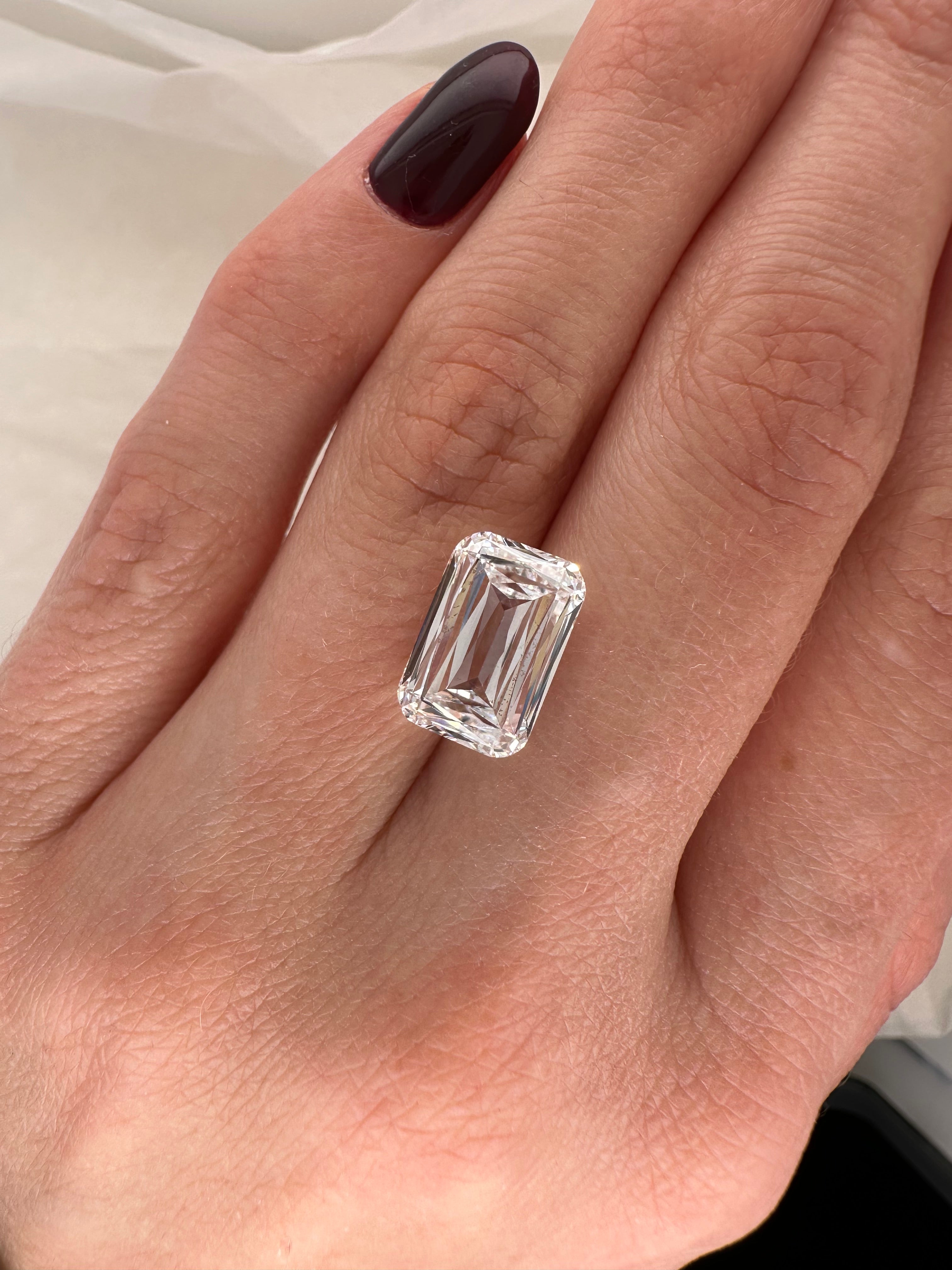 4.37 CARAT EMERALD/RADIANT CUT HYRBID LAB DIAMOND