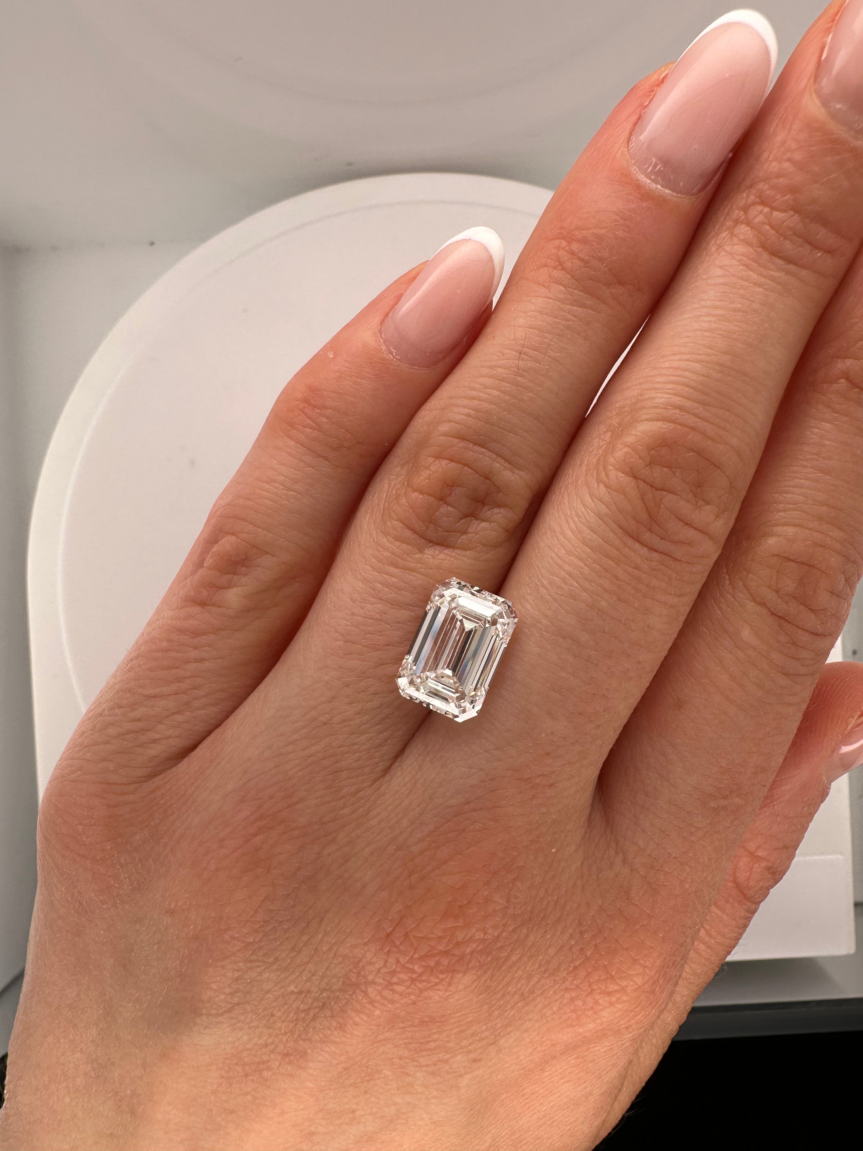 5.02 CARAT EMERALD CUT LAB DIAMOND