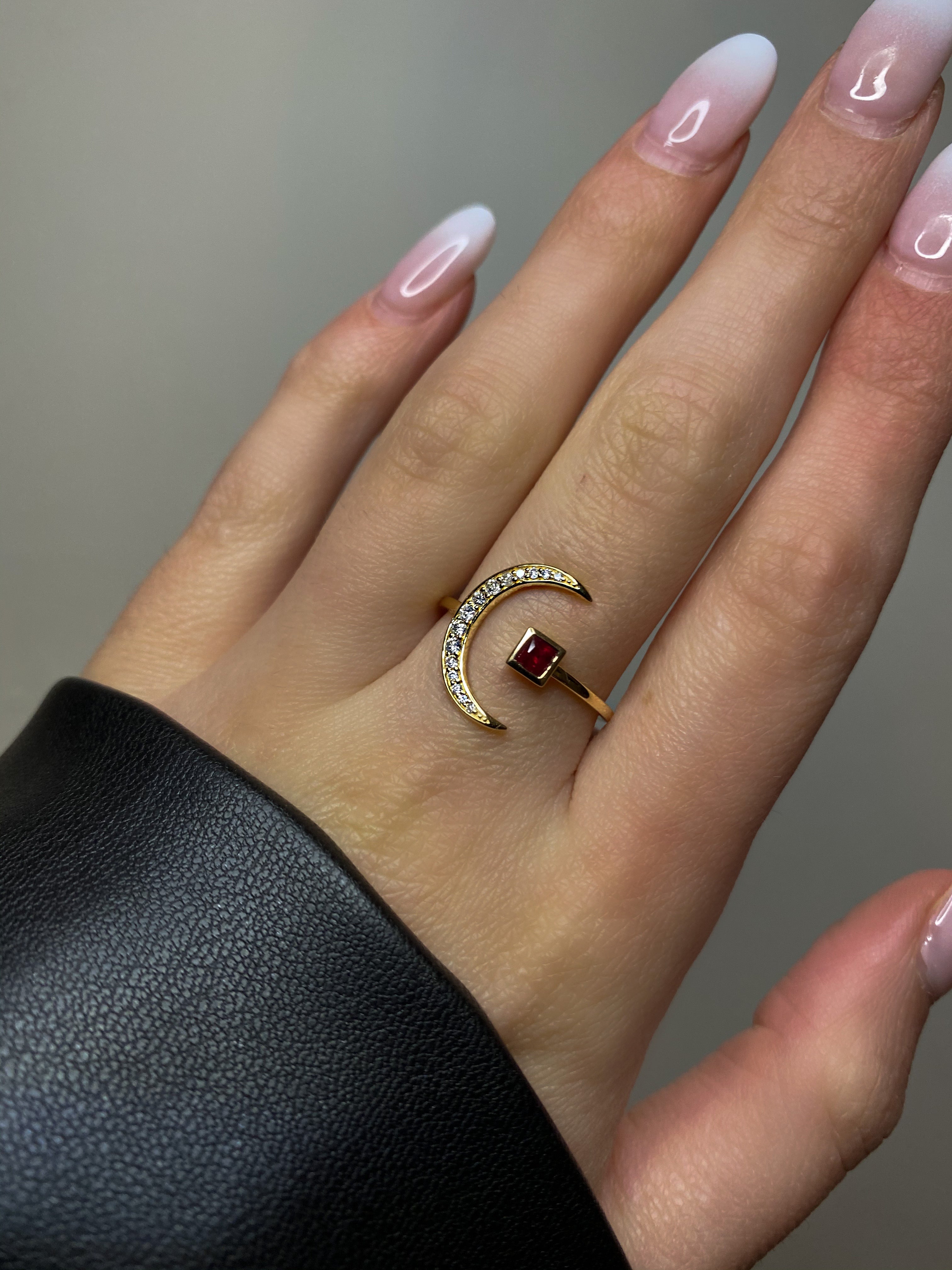 RUBY AND DIAMOND CRESCENT RING
