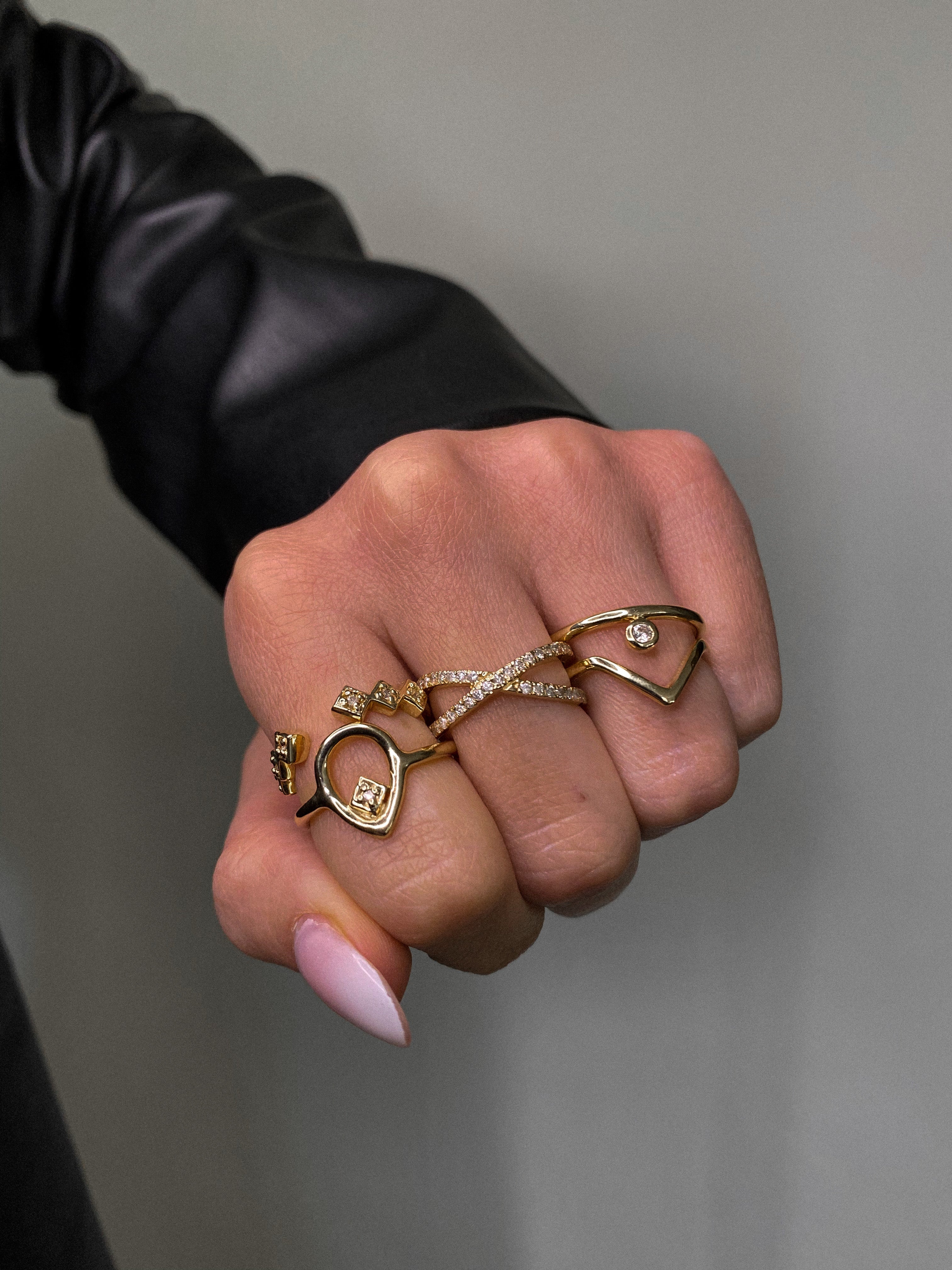 OPEN TEARDROP DIAMOND RING