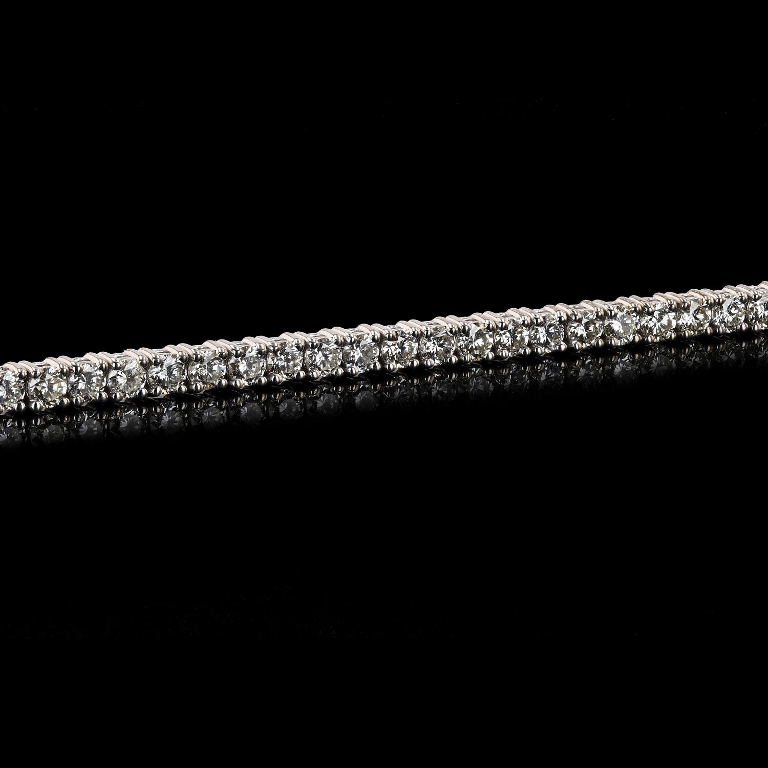 DIAMOND TENNIS BRACELET