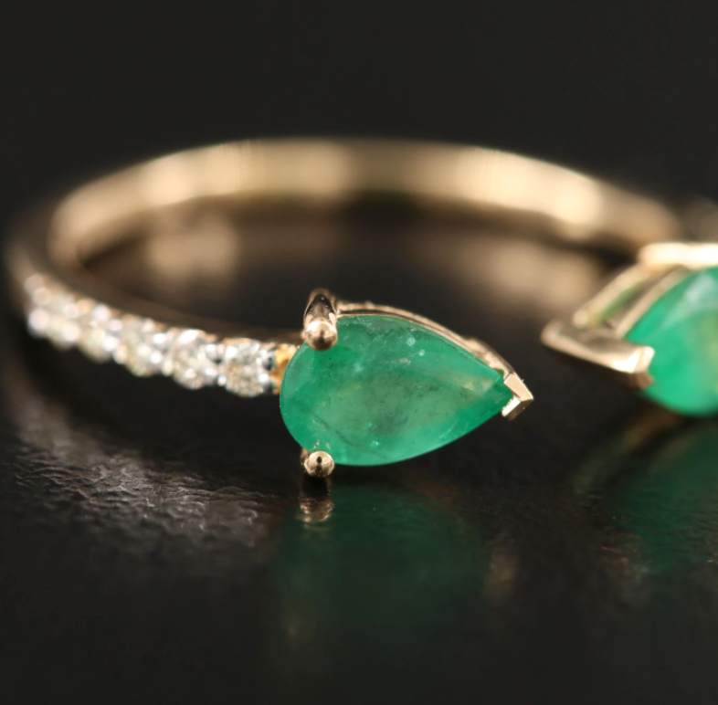 OPEN EMERALD PEAR BAND