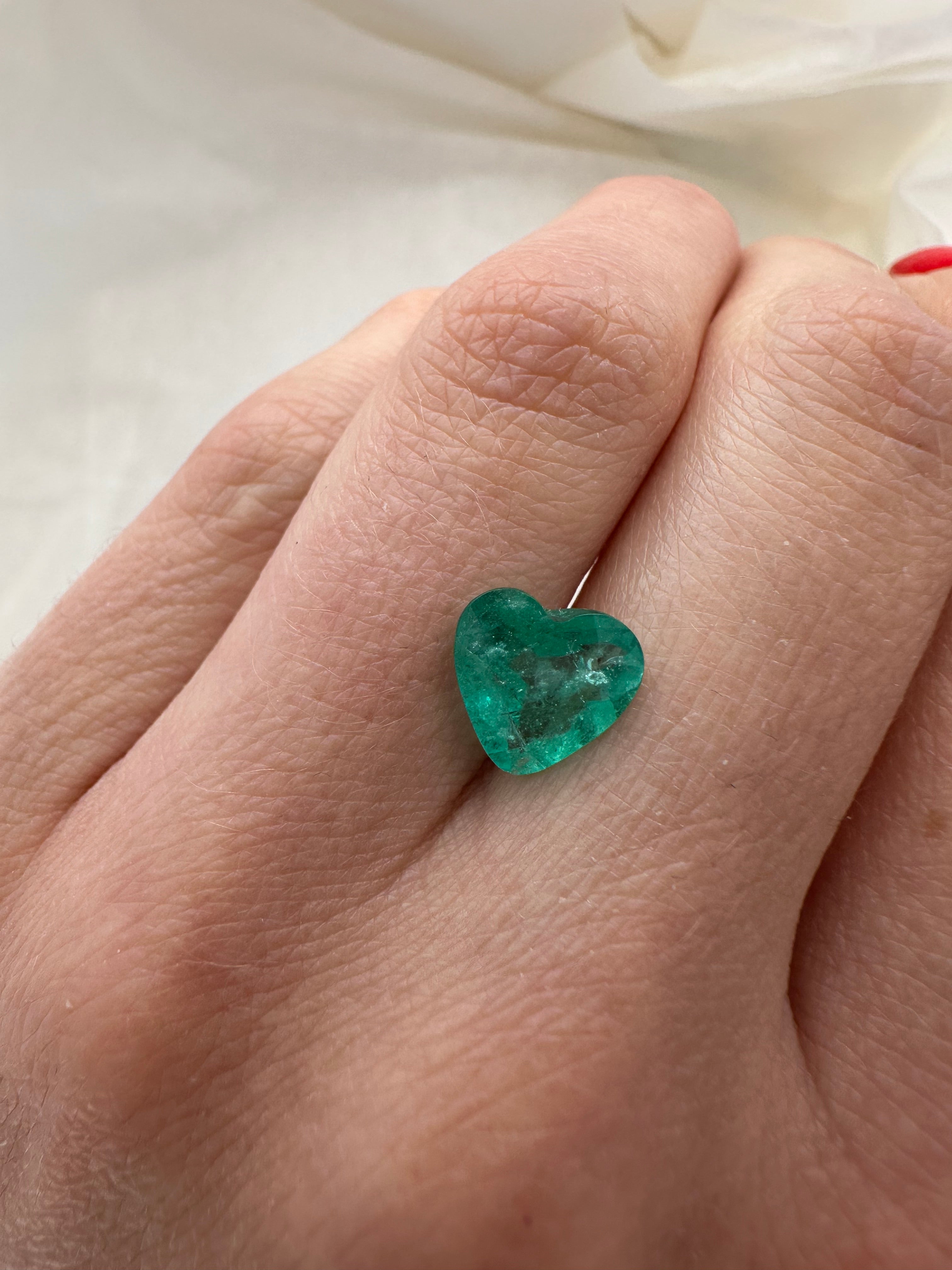 1.92 CARAT EMERALD