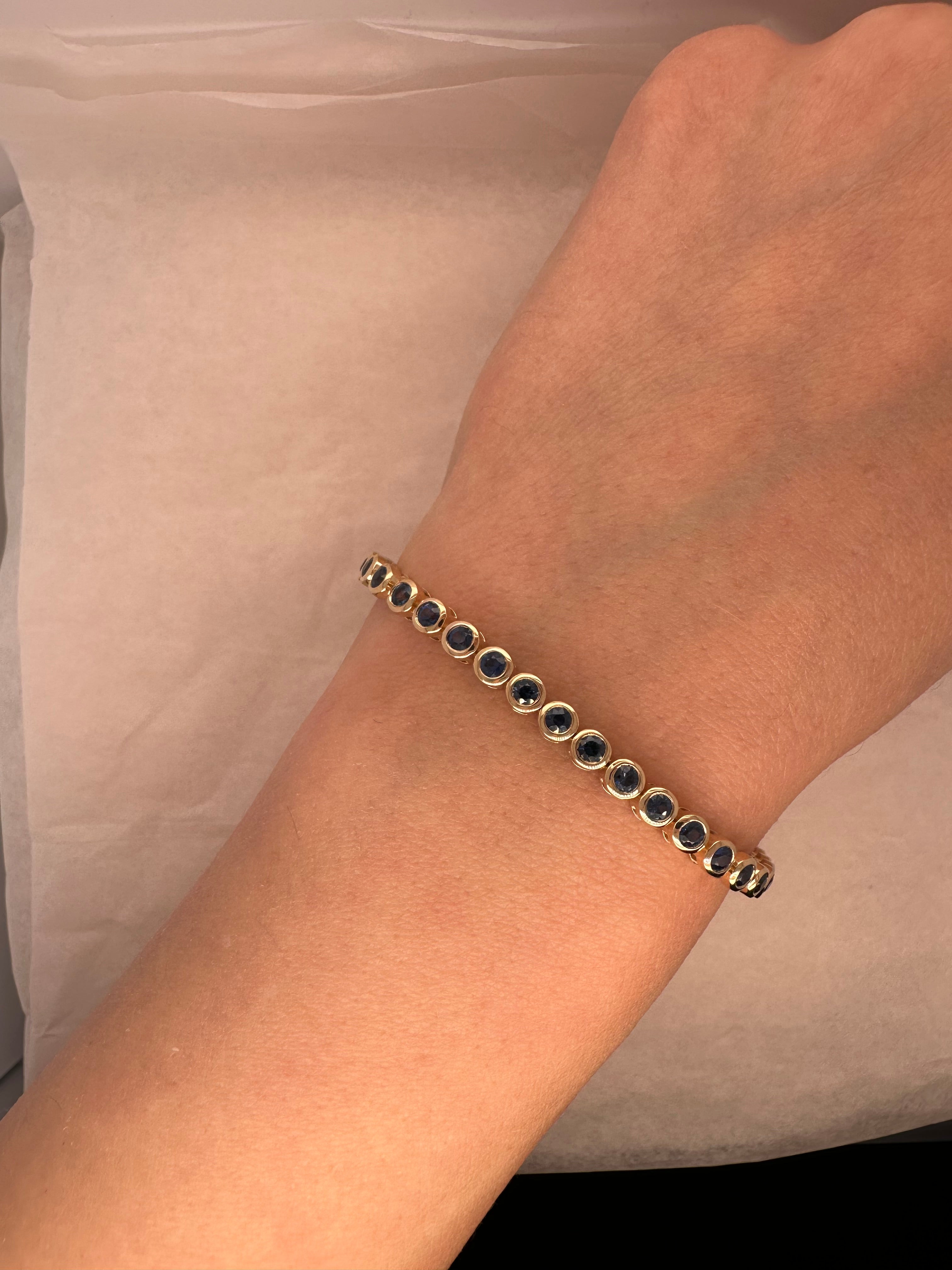 THE MIDNIGHT BEZEL SAPPHIRE BRACELET