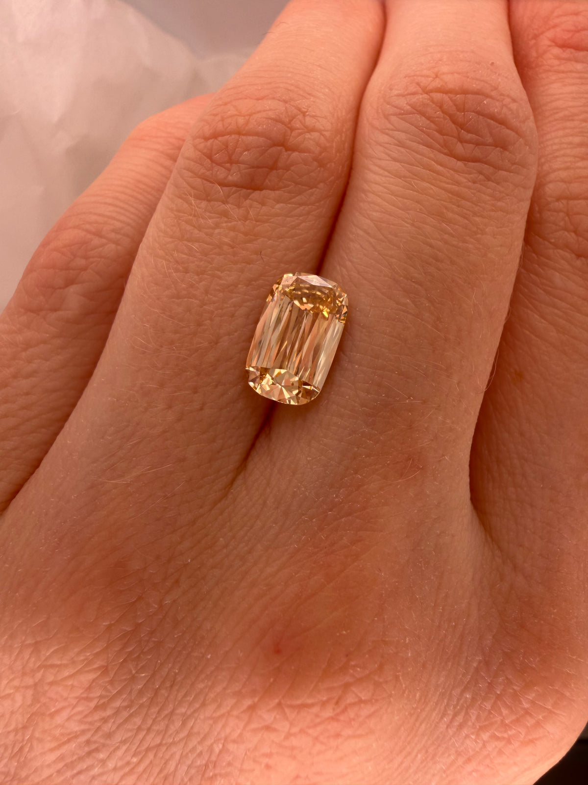 2.02 CARAT YELLOW CRISS CUT LAB DIAMOND ￼