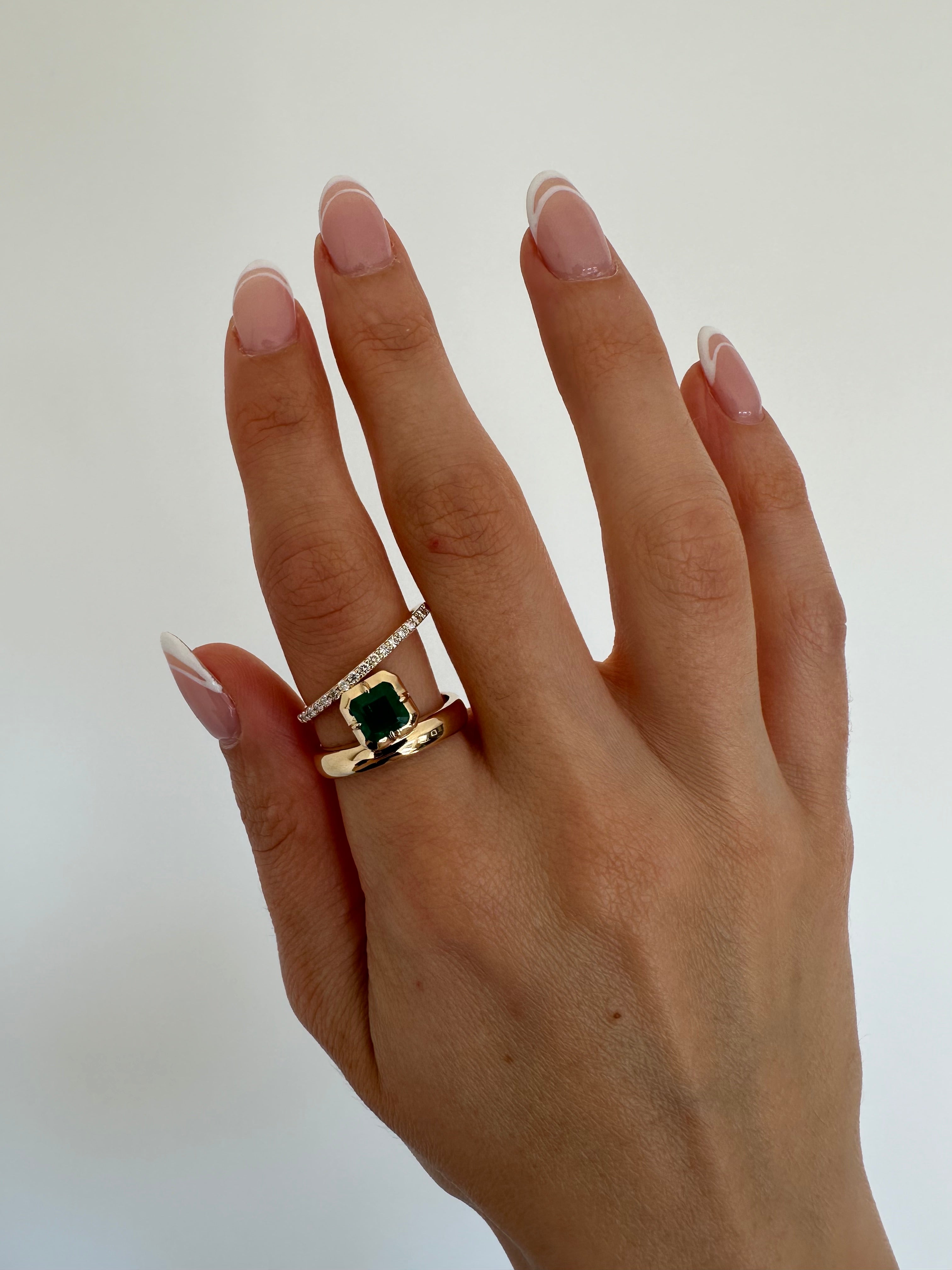 THE EMERALD ORBIT SET