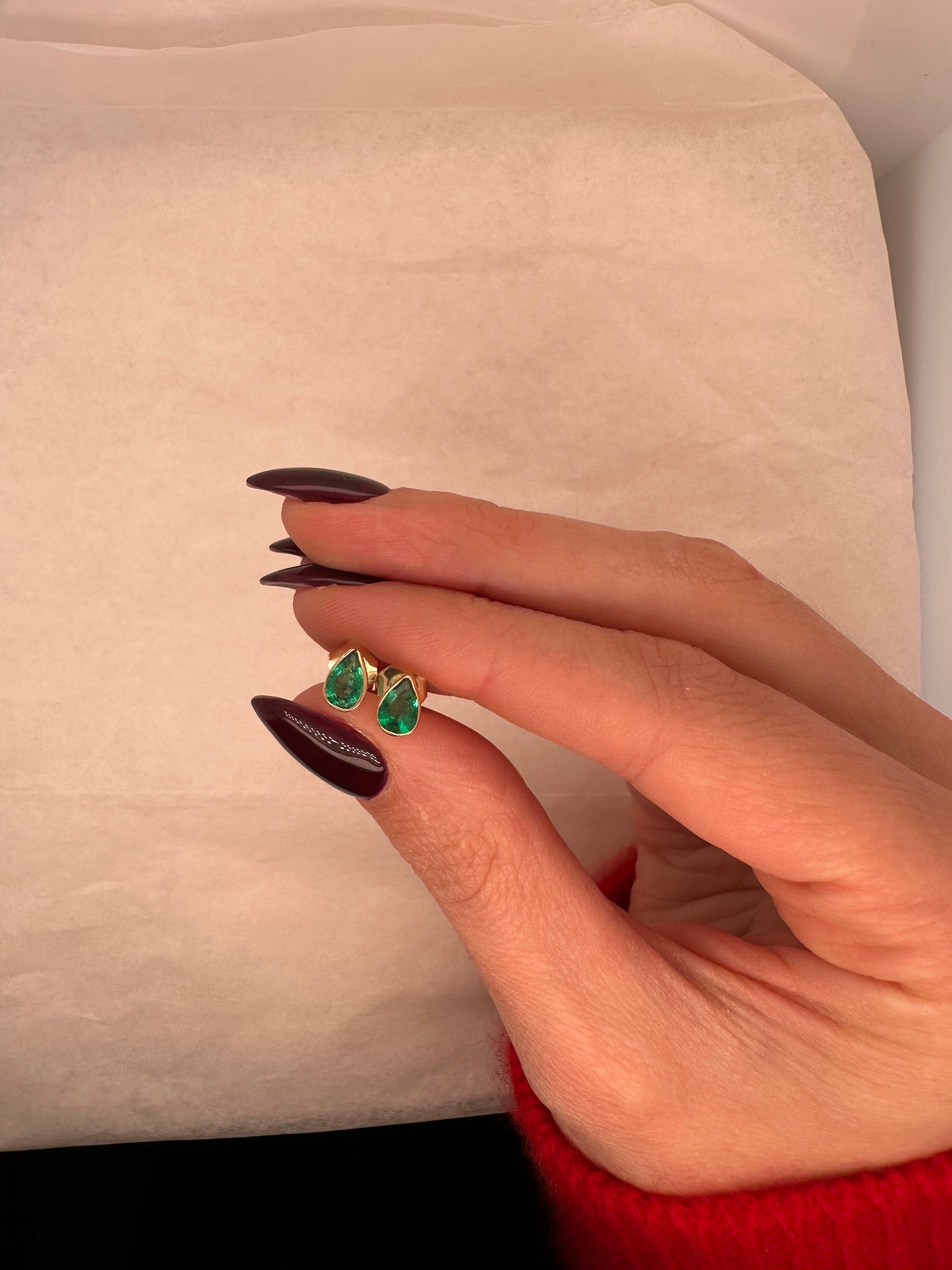 EMERALD PEAR BEZEL STUDS