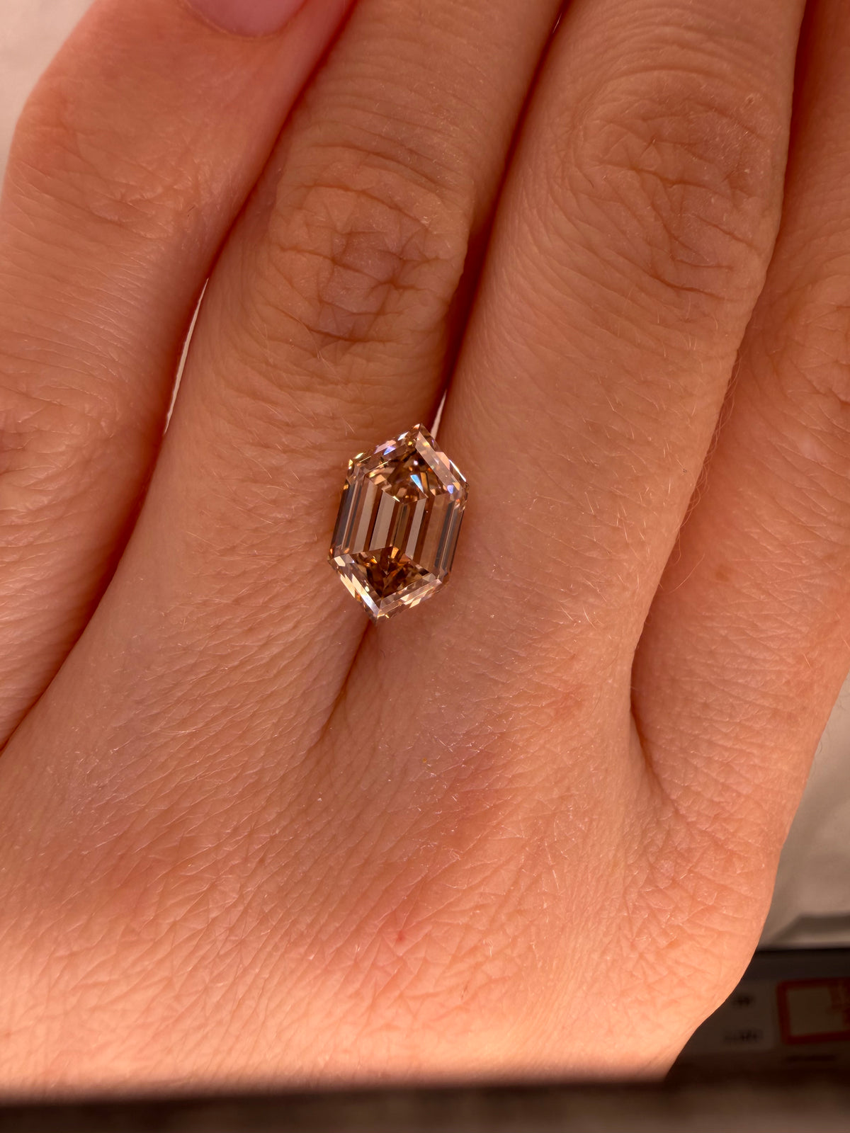 2.53 CARAT CHAMPAGNE HEXAGON LAB DIAMOND