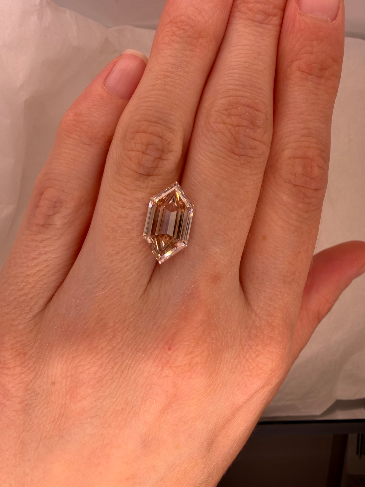 4.42 CARAT CHAMPAGNE HEXAGON LAB DIAMOND