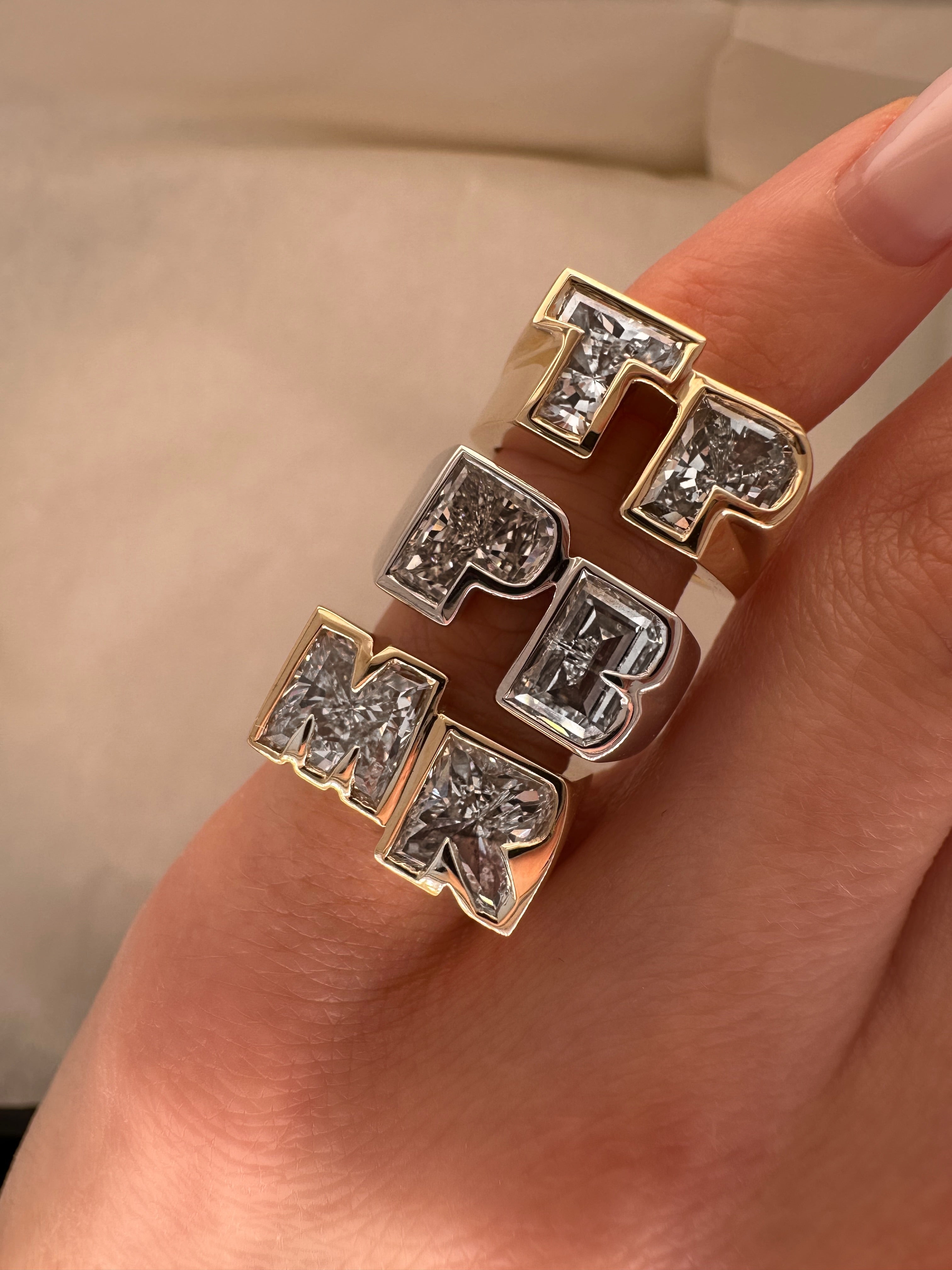THE INITIAL DUO PINKY RING – O R I A N N E