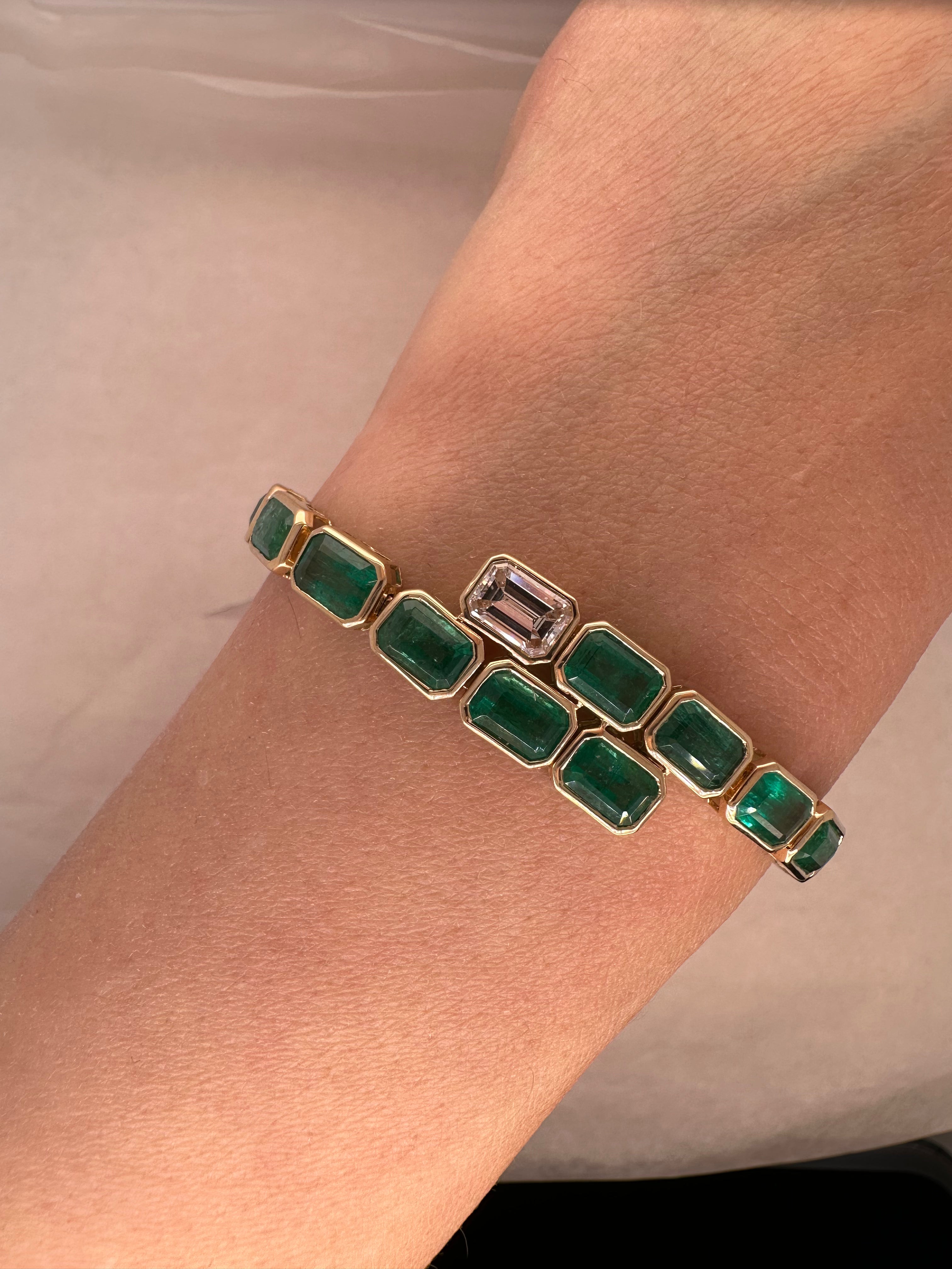 THE REBEL LINK EMERALD BRACELET