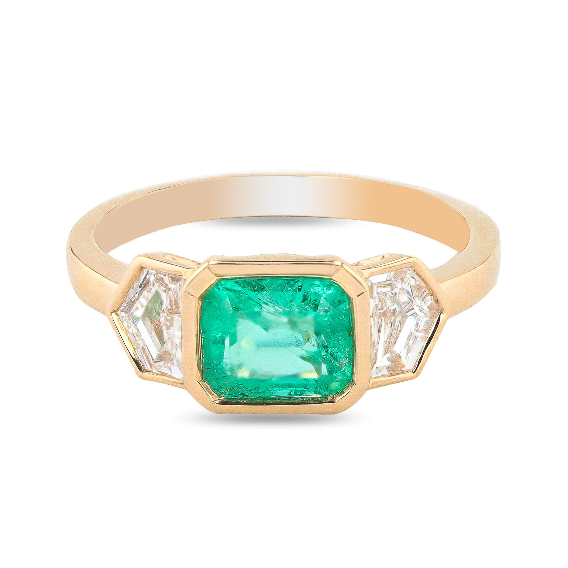 COLOMBIAN EMERALD AND CADILLAC DIAMOND BEZEL RING