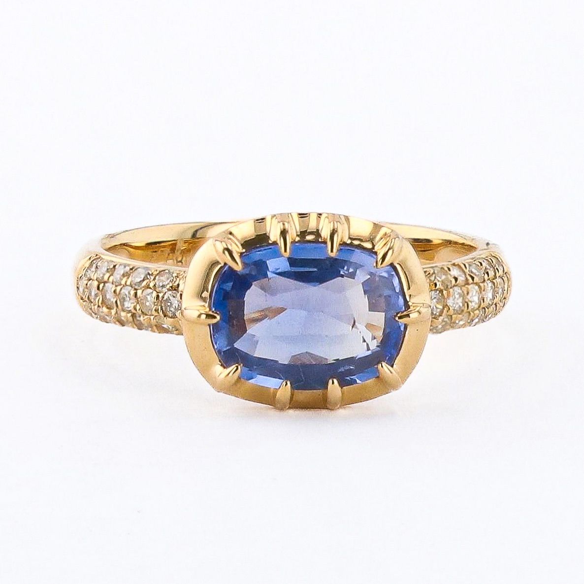 2.06 CARAT UNHEATED SAPPHIRE