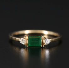 Load image into Gallery viewer, BAGUETTE EMERALD AND DIAMOND RING