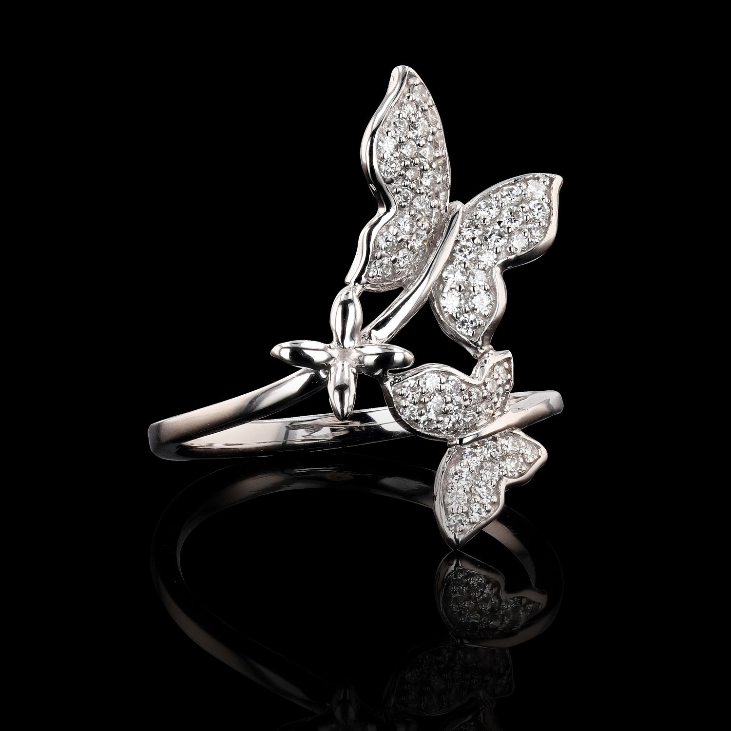 TRIPLE BUTTERFLY RING