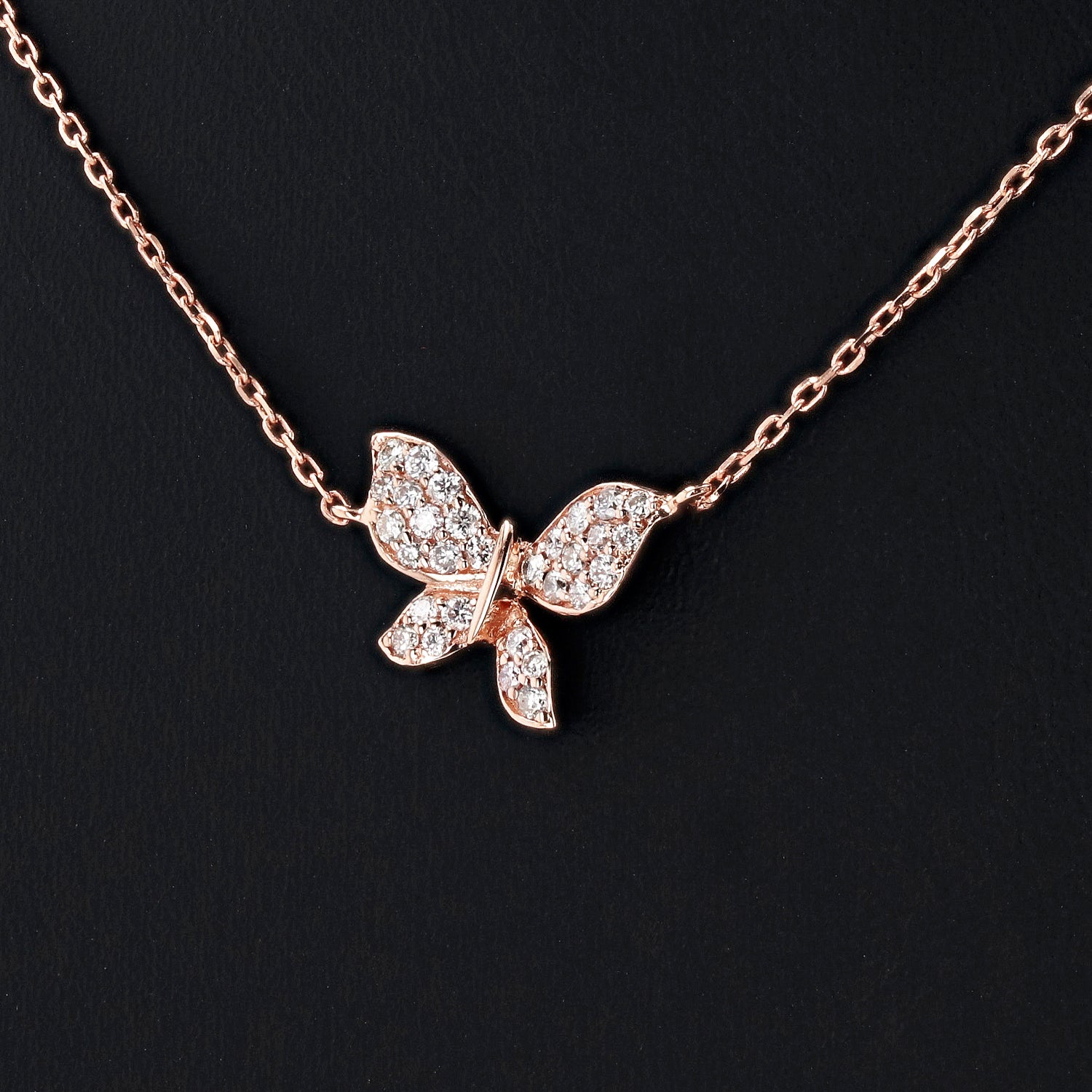 BUTTERFLY NECKLACE