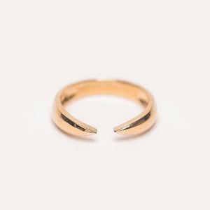 GOLD CLAW RING